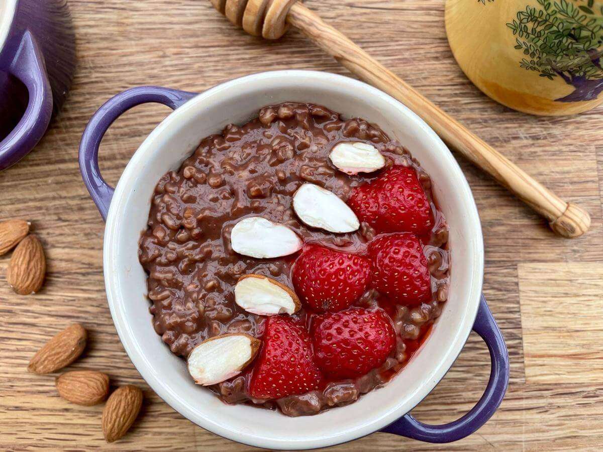 Mimi’s Hot Chocolate Porridge – Start the Day with a Chocolatey Smile