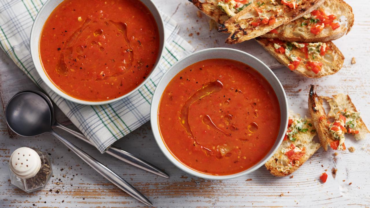 Lip Licking Tomato & Red Pepper Soup